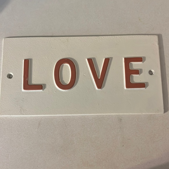 Love sign - Picture 1 of 2